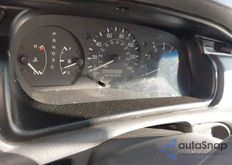 2000 Toyota Camry Le из США, поврежденный, VIN JT2BG22KXY0452847